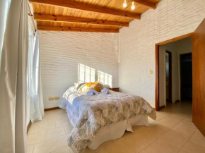 Casa Bambi Cómodo Duplex 2 Habitaciones 2 Baños Escritorio y Cochera